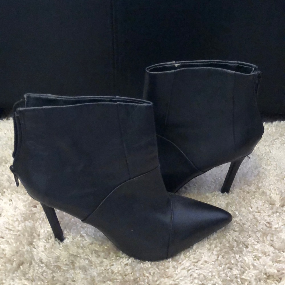Just fab pointy toe heeled booties